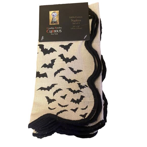 Cynthia Rowley BAT Dinner Napkins 4pc 18x18 Scalloped Edge Beige & Black New - Picture 5 of 6
